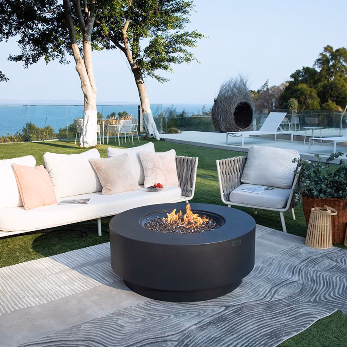 Nimes 40-in Round Concrete Natural Gas Fire Pit - Image 2